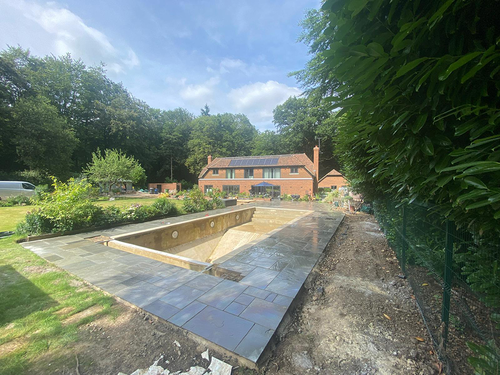 New build and external hard landscaping Chalfont St Giles